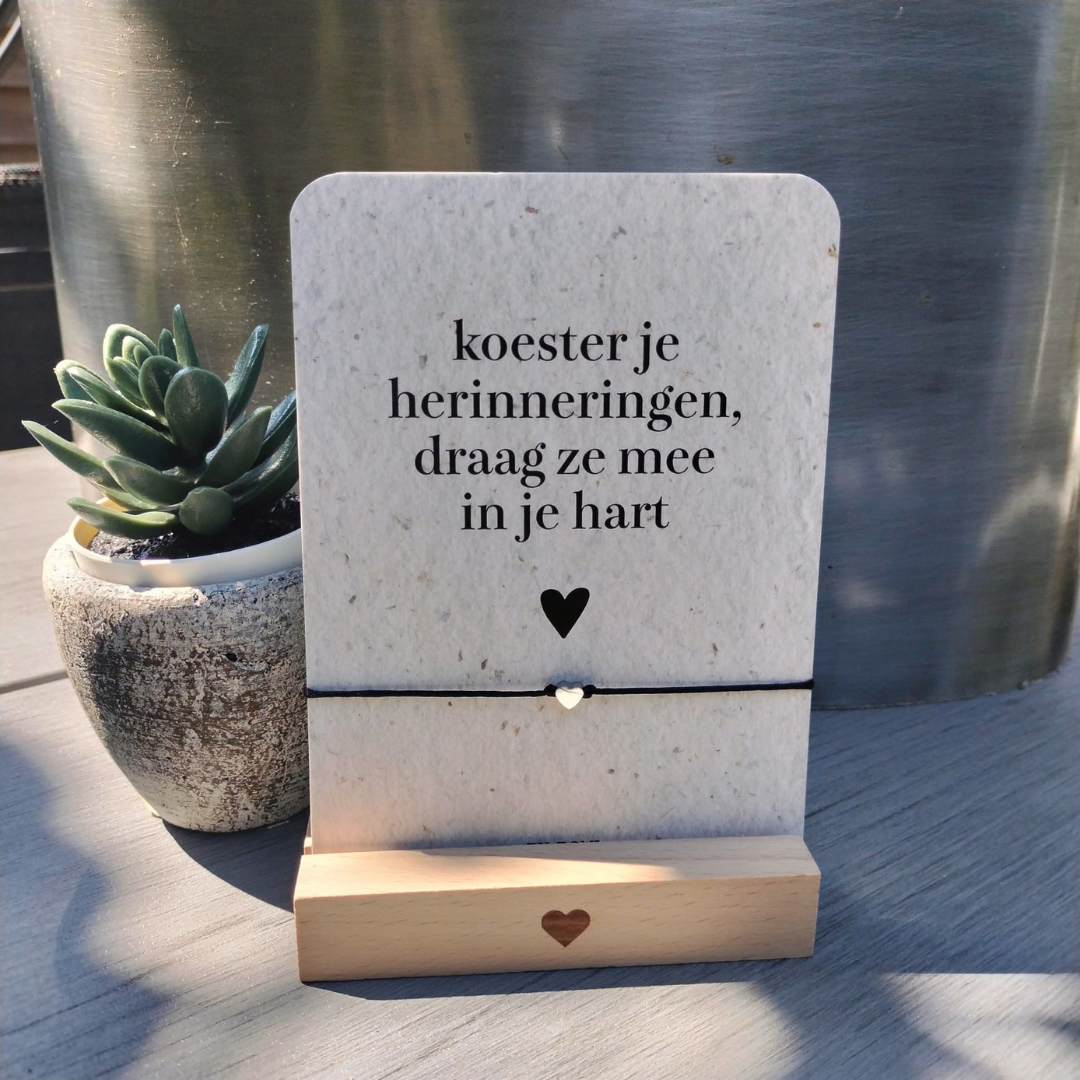 Satijnen Armbandje met Troostkaartje – Herinneringen Dichtbij