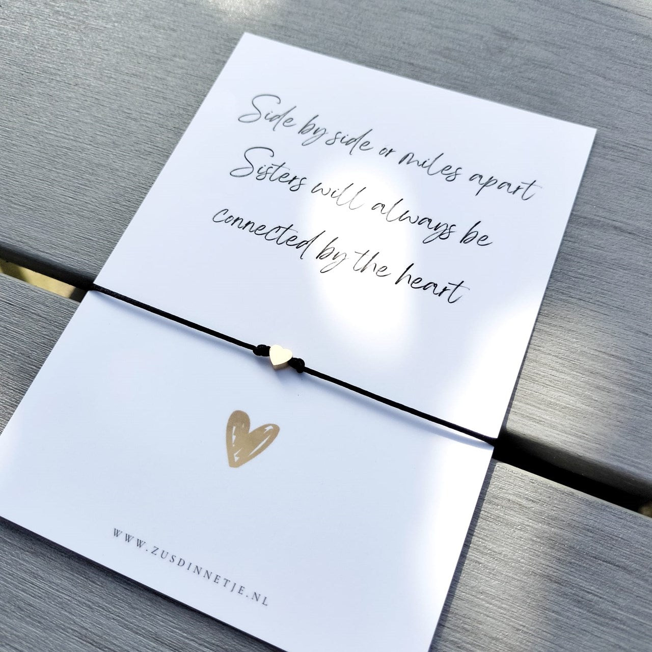 Satijnen Armbandje Connected By The Heart – Een Teken van Jullie Bijzondere Band