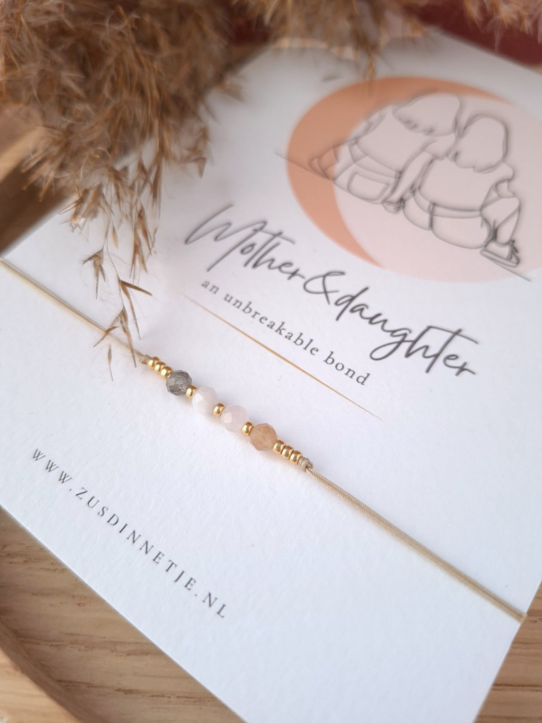 Moeder & dochter armbandje met Edelstenen – Een onvoorwaardelijke band
